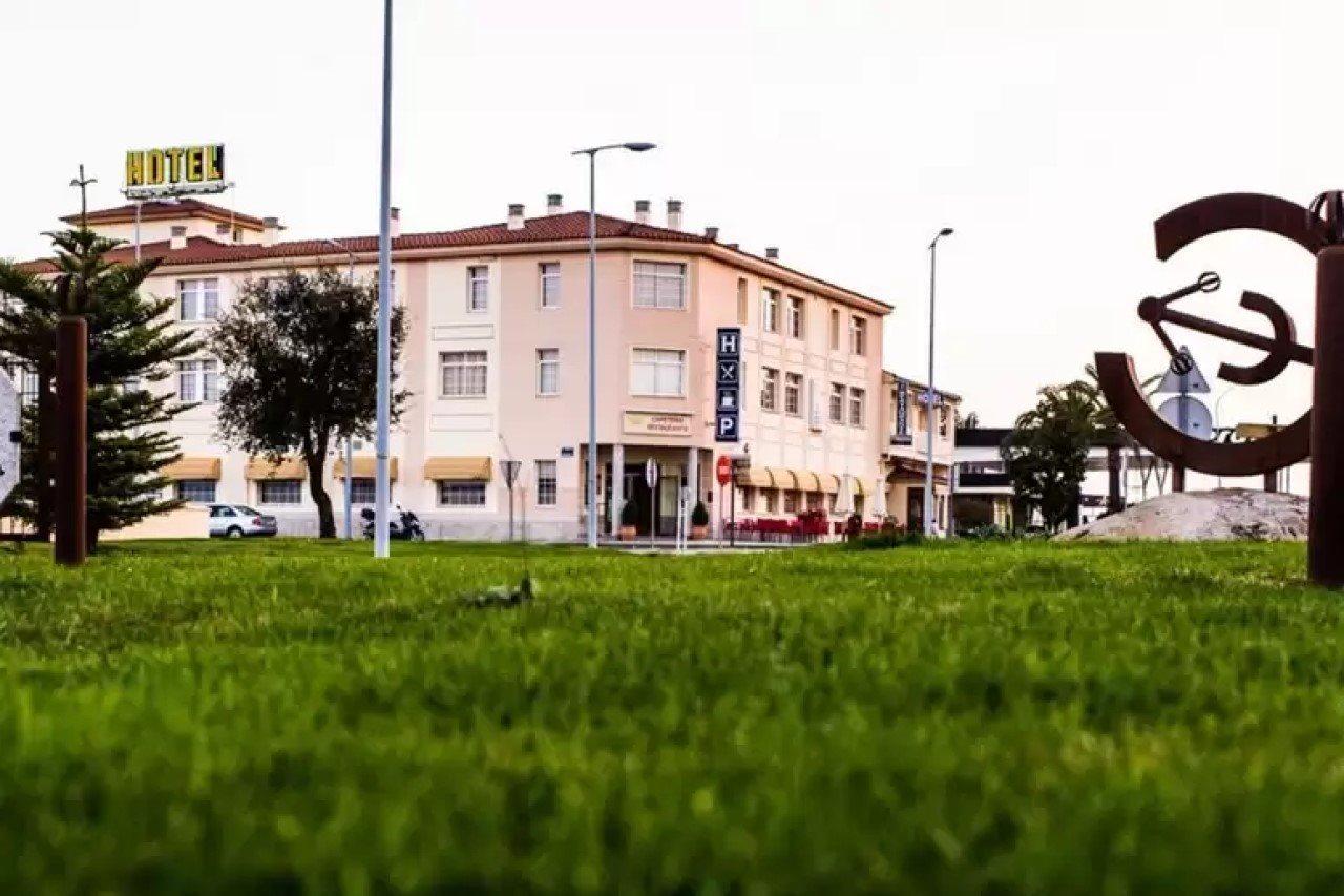 Hospedium Hotel Triana Miajadas Exterior photo